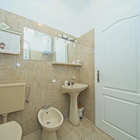 Sidro * بوستيرا