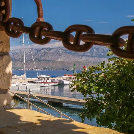 Sidro شقة بوستيرا