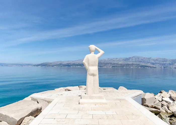 아파트 Sidro 포스티라